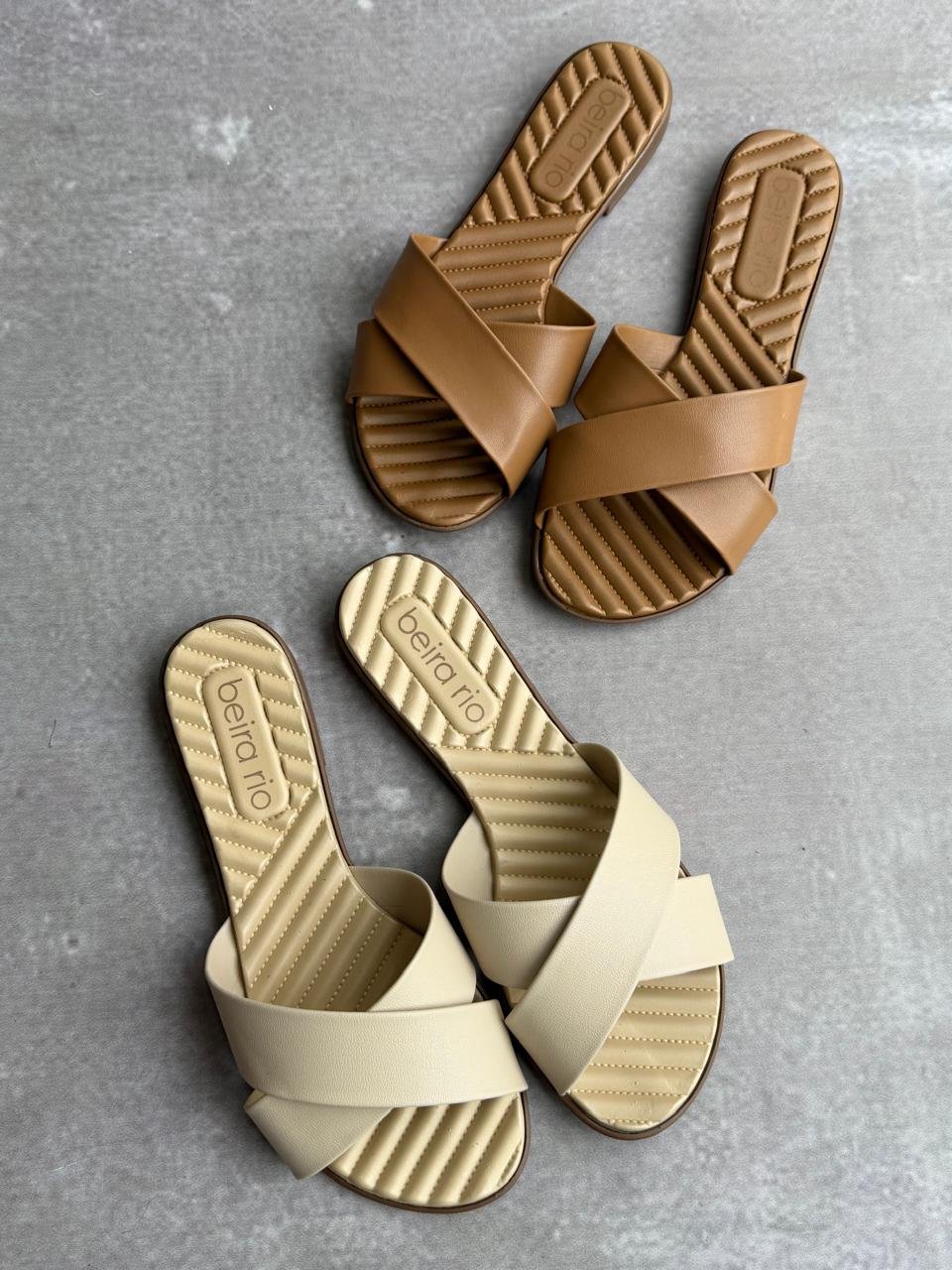 zapatillas beirario con tiras anchas diagonales