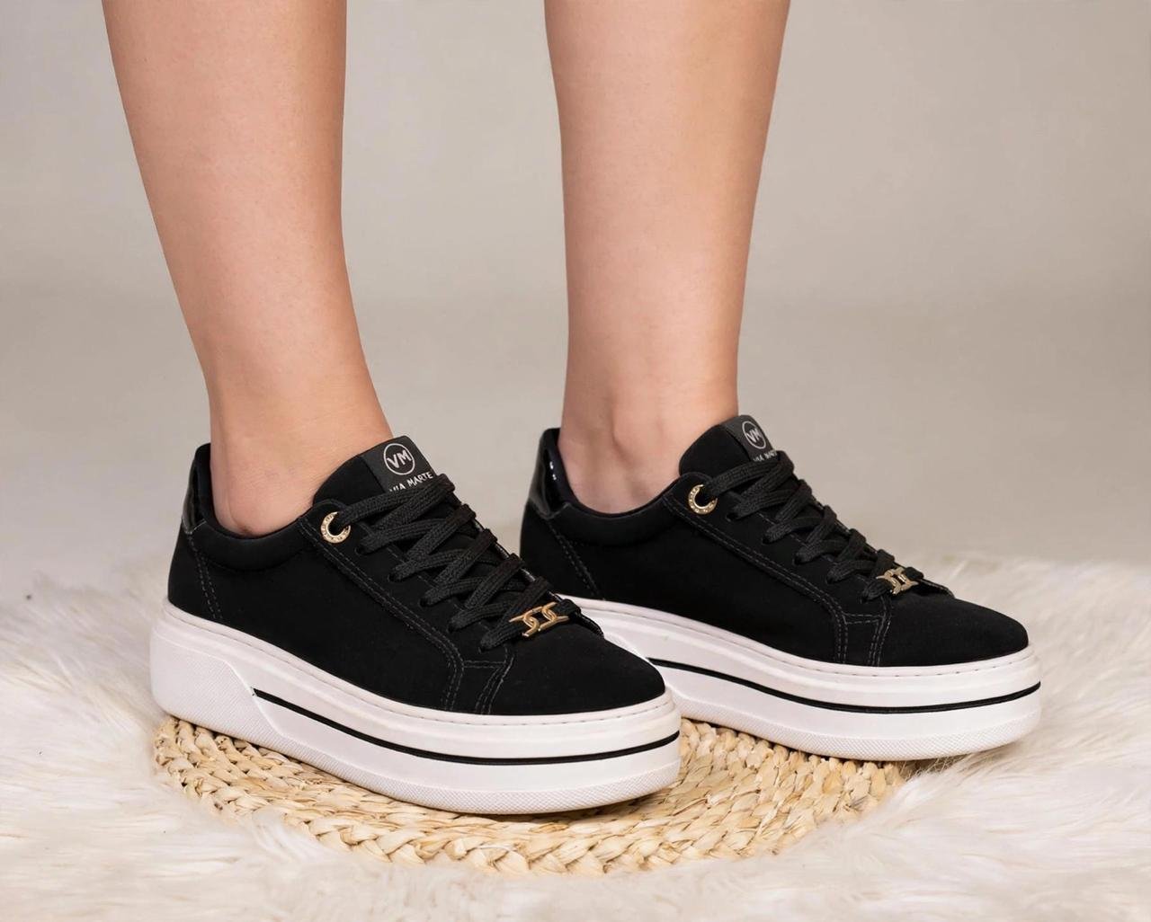 Sneakers Viamarte nobuck con franja